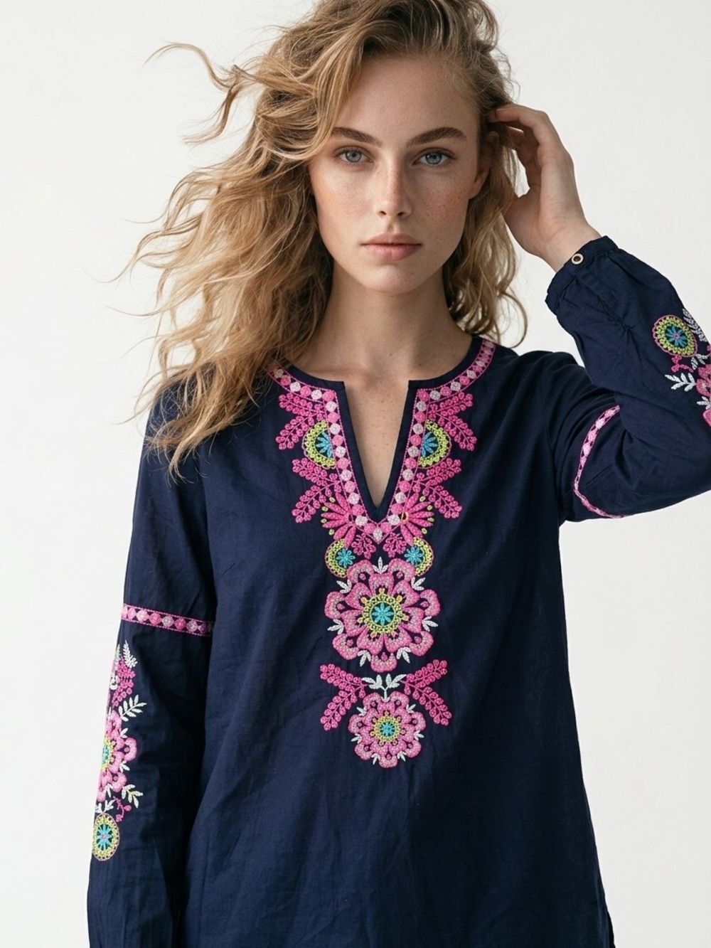 Lilly Pulitzer Coretta Navy Cotton Tunic Top Pink Embroidered Balloon Sleeve